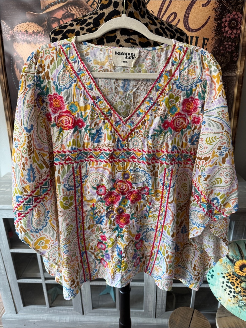 Savanna Jane Floral Embroidered Peasant Top  Size M/L